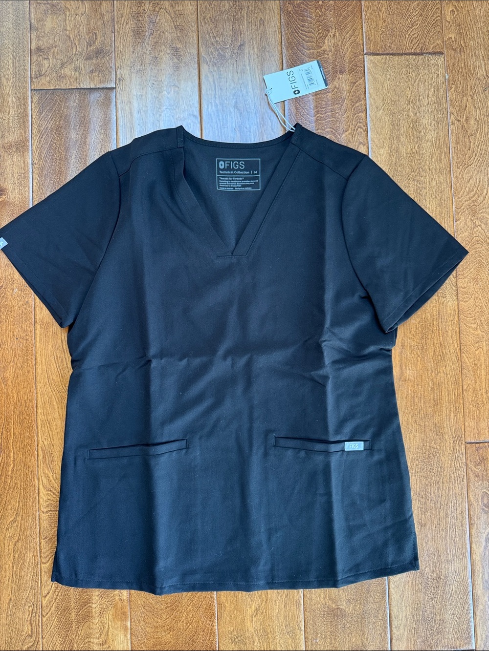 Figs Black V-Neck Casma Top Medium